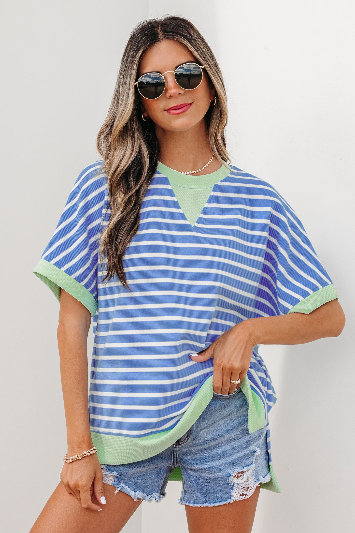 Stripe Contrast Trim Loose Short Sleeve Top