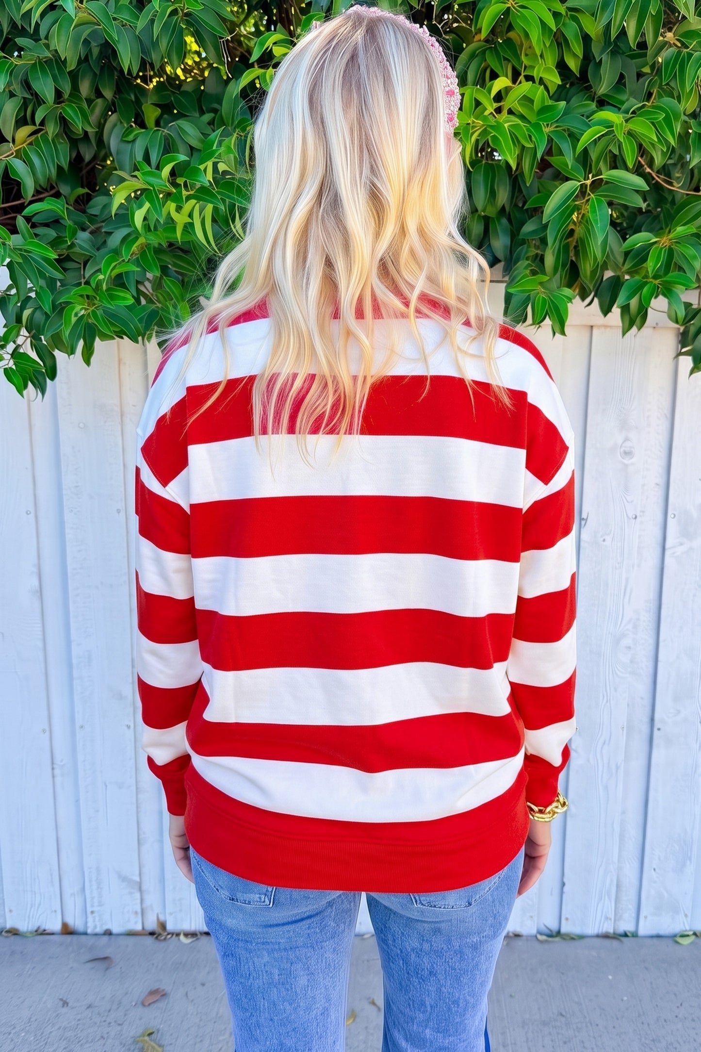 holly jolly Letter Embroidered Pullover Sweatshirt