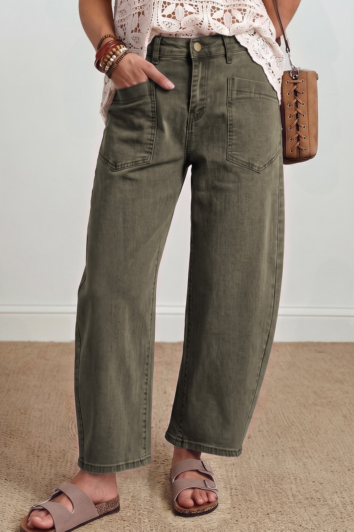 Square Patch Pocket Ankle-length Barrel Jeans