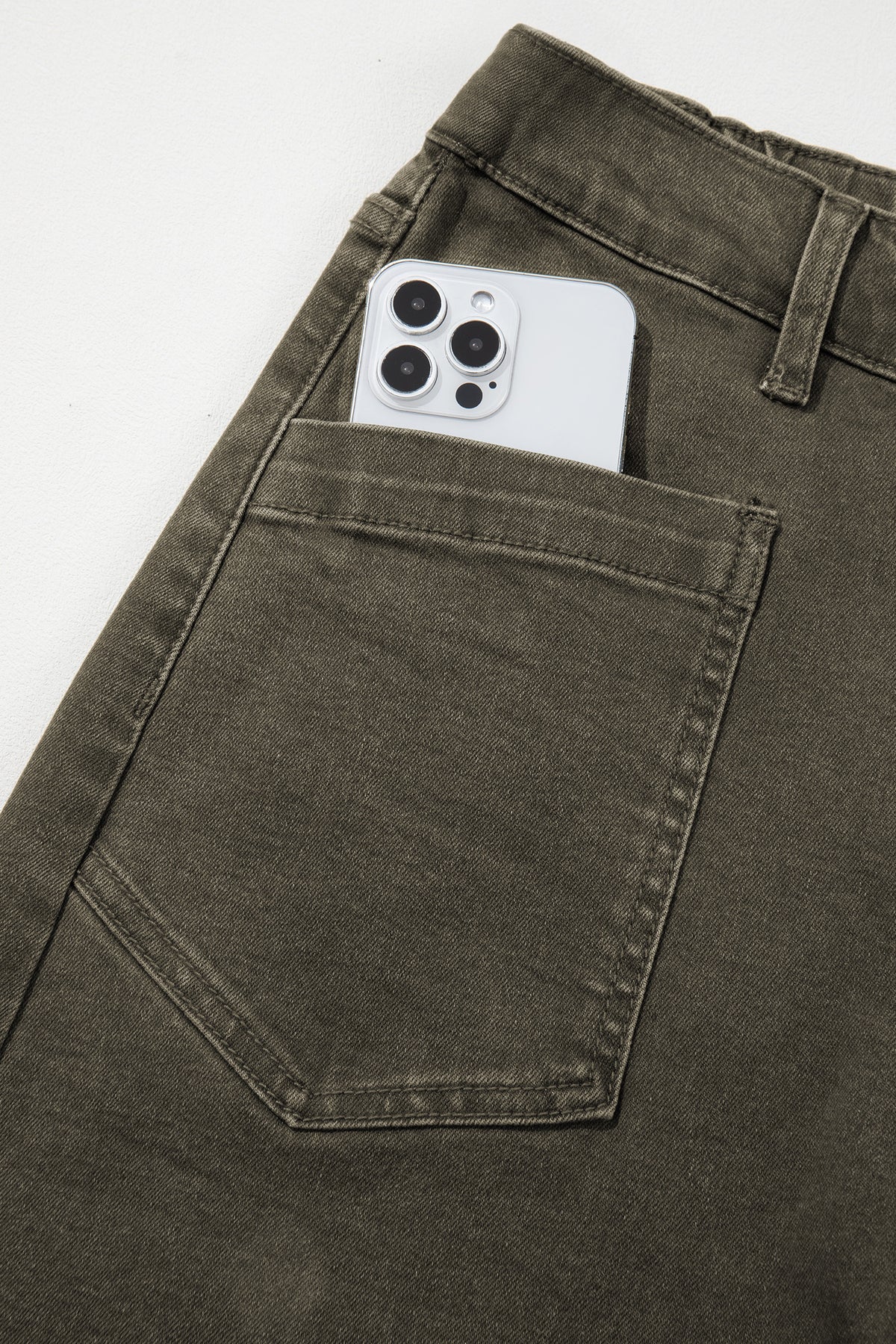 Square Patch Pocket Ankle-length Barrel Jeans