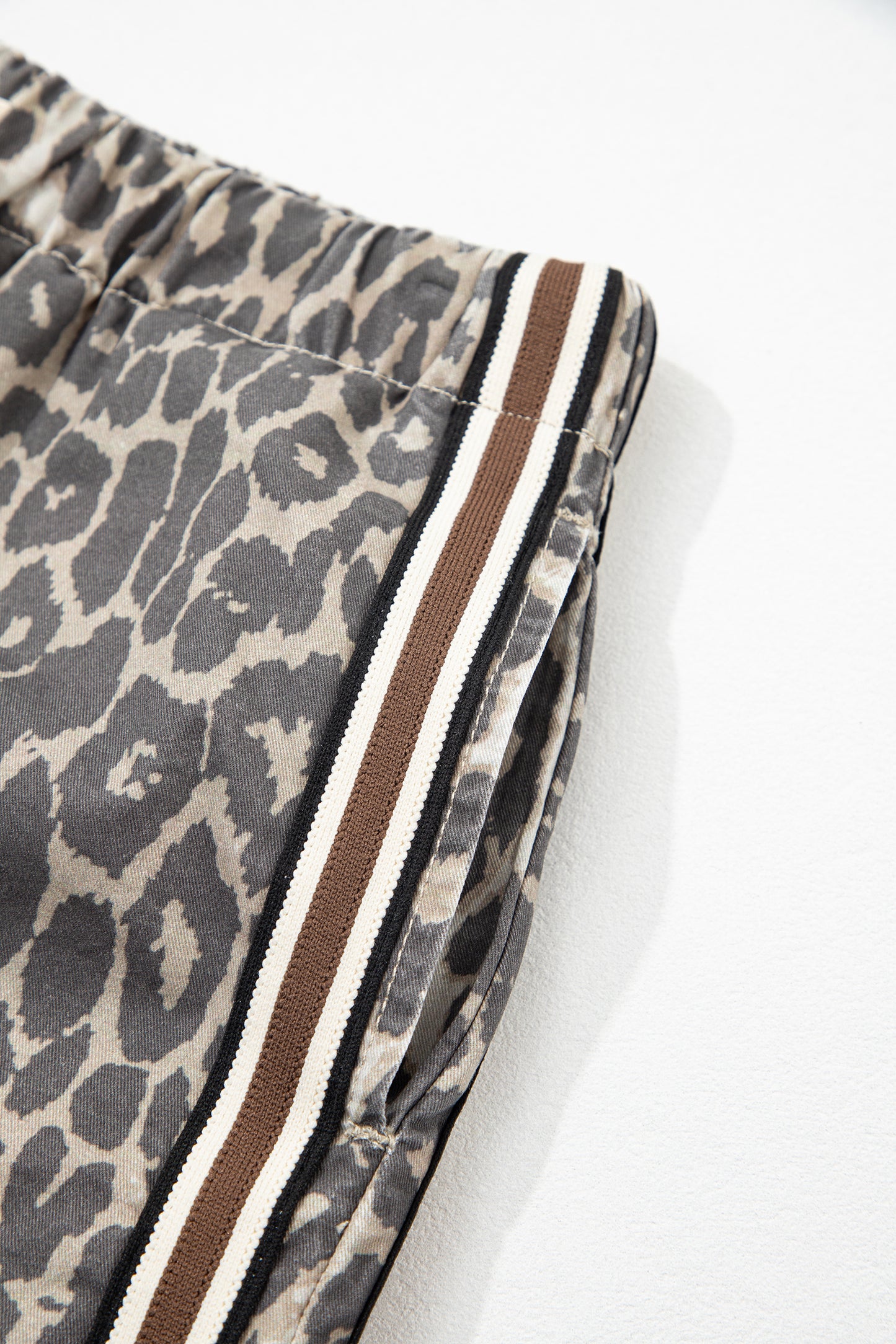 Leopard Pattern Striped Detail Drawstring Denim Shorts