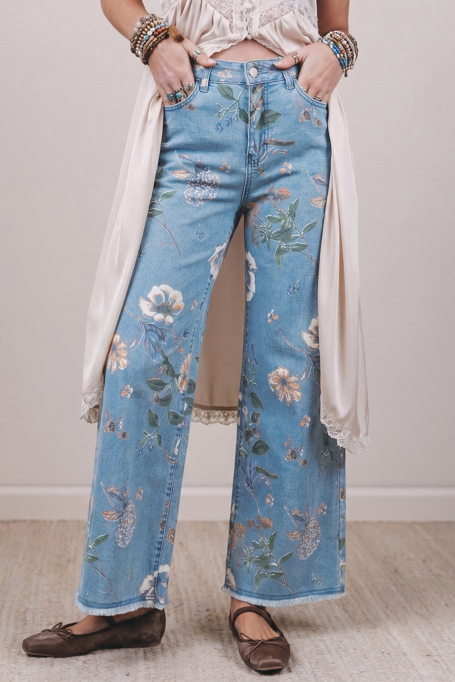 Retro Floral Print Frayed Hem Shift Jeans
