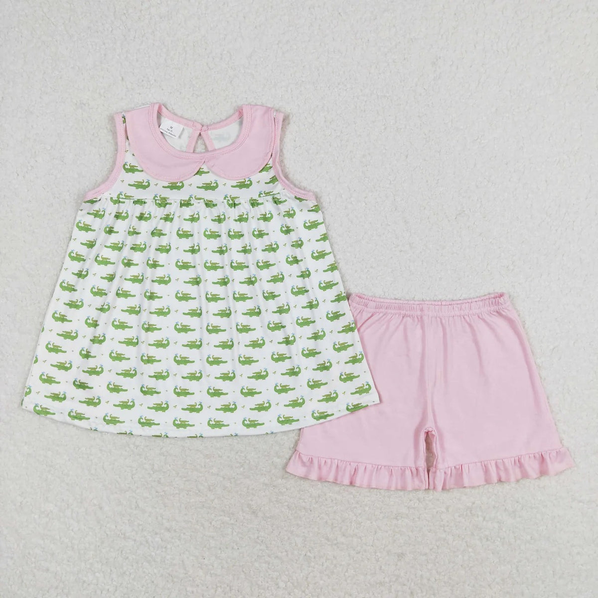 Alligator pink collar and short set
