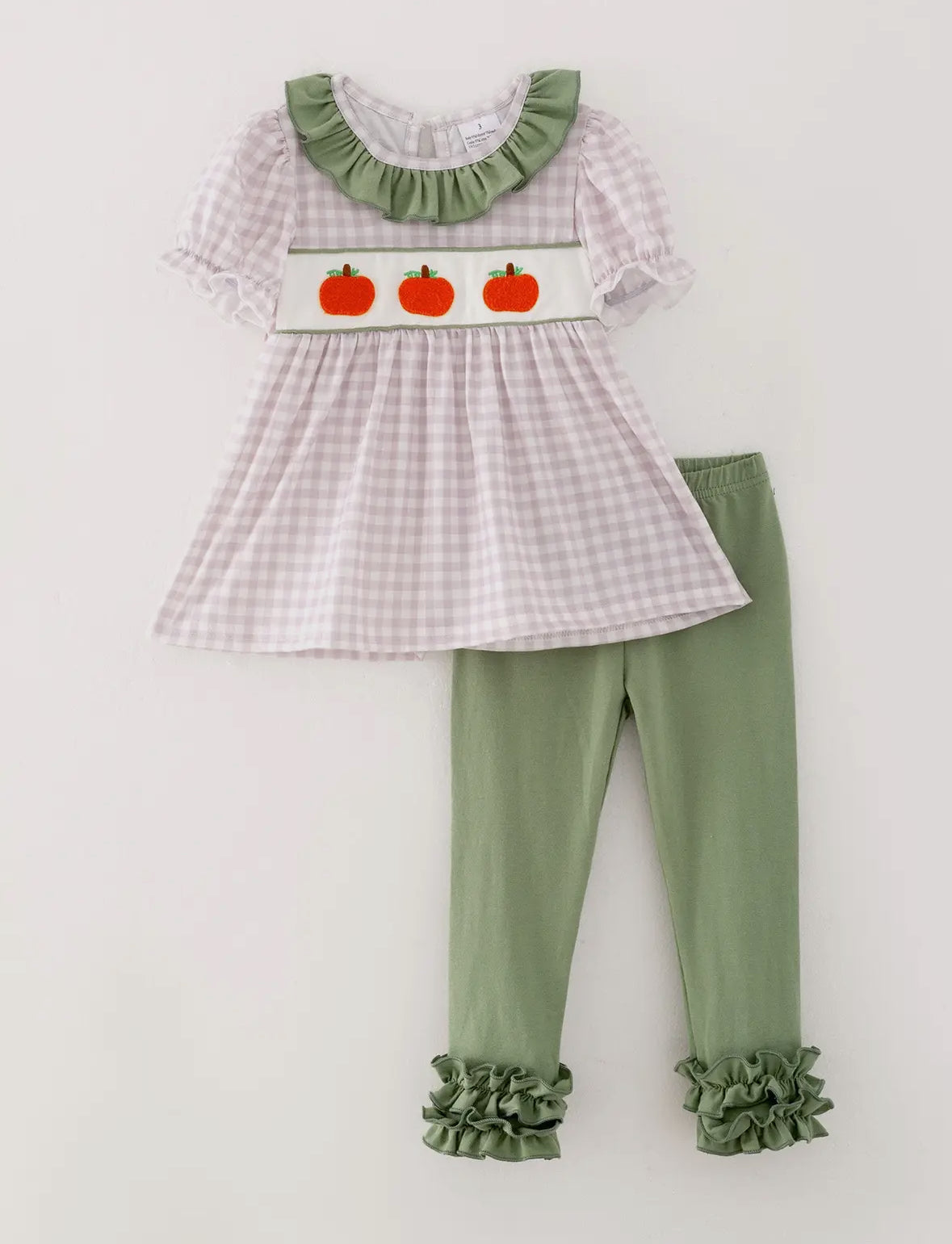 Smocked pumpkin green set