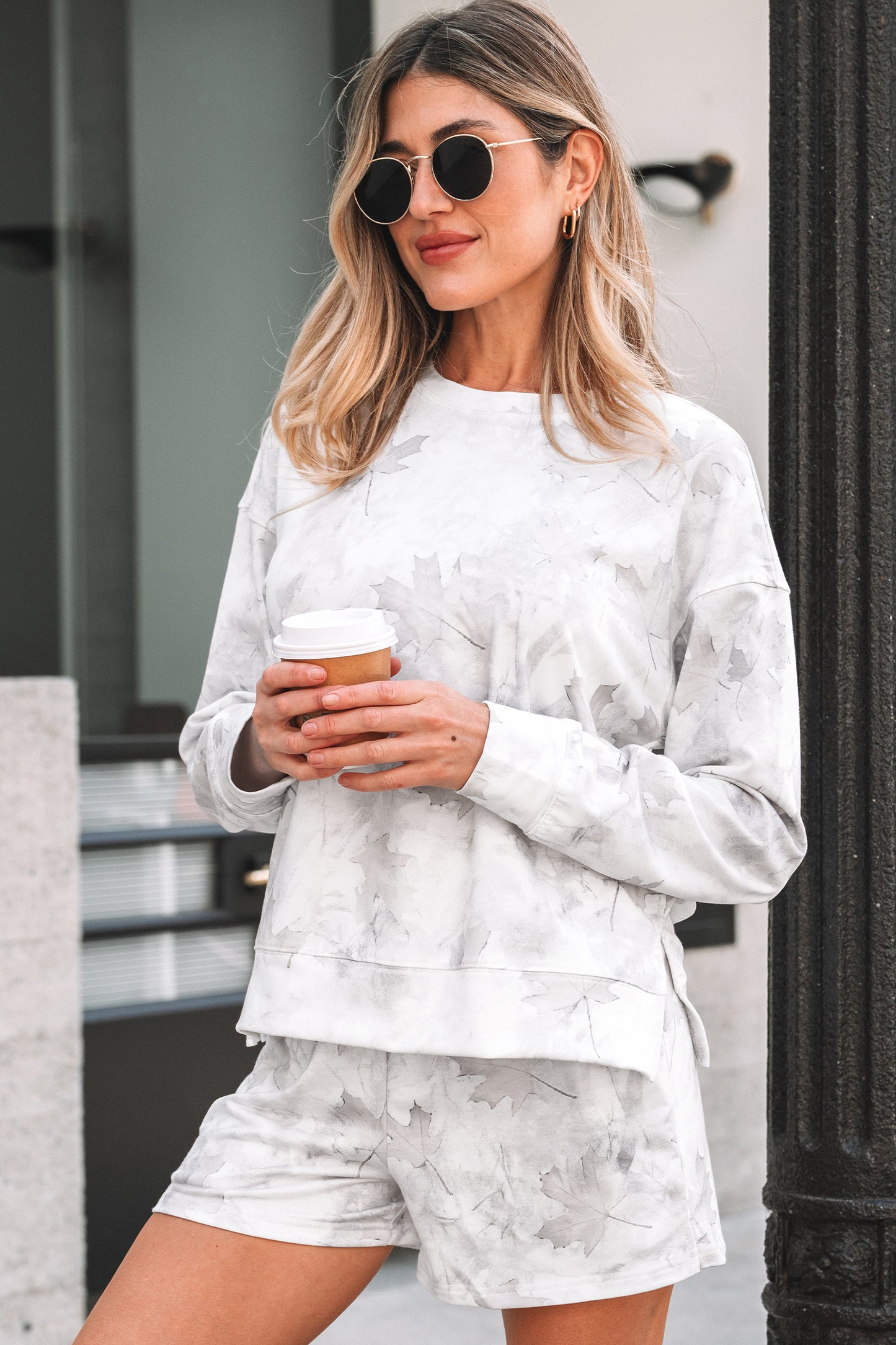 Camo Print Pullover Top and Elastic Waist Casual Short Set